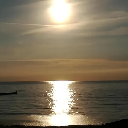 Haus Wellenrauschen Dom wakacyjny Zingst